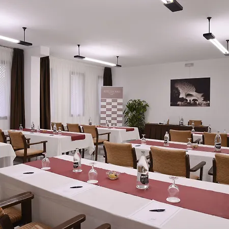 San Pablo Hotell 3*