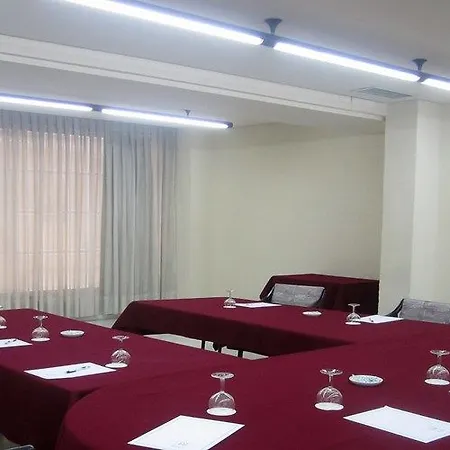 San Pablo Hotell 3*